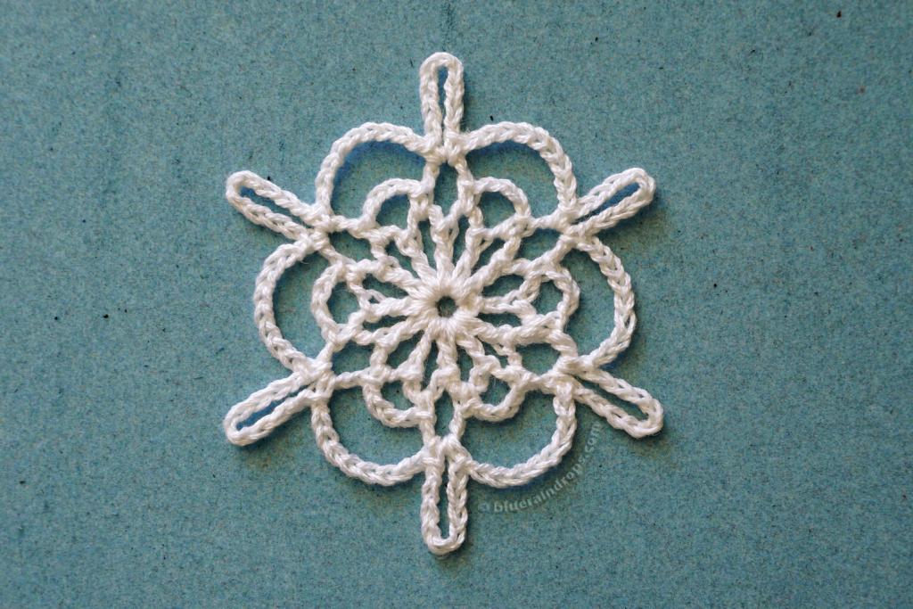 Super Quick Crochet Snowflakes Blueraindrops Arts And Crafts